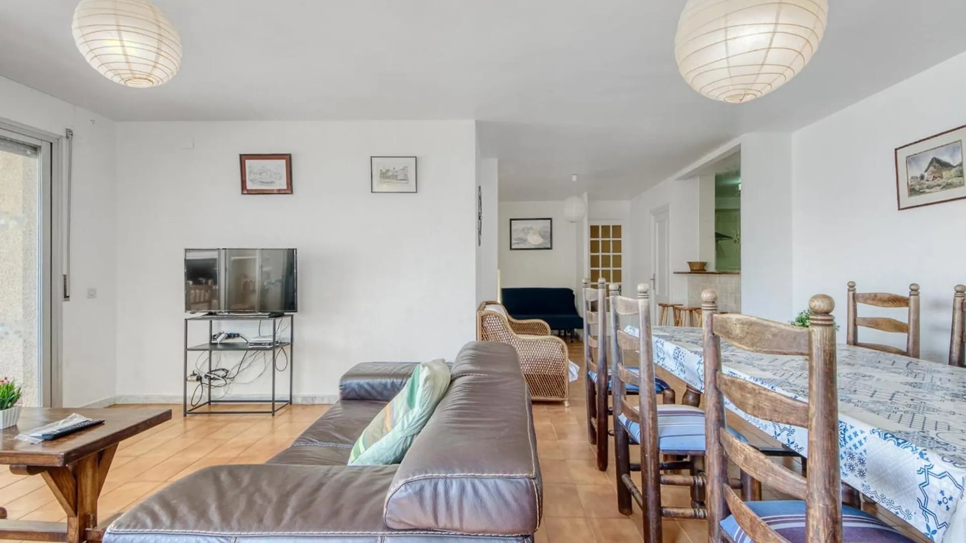 Posh Apartment In Roses Centro