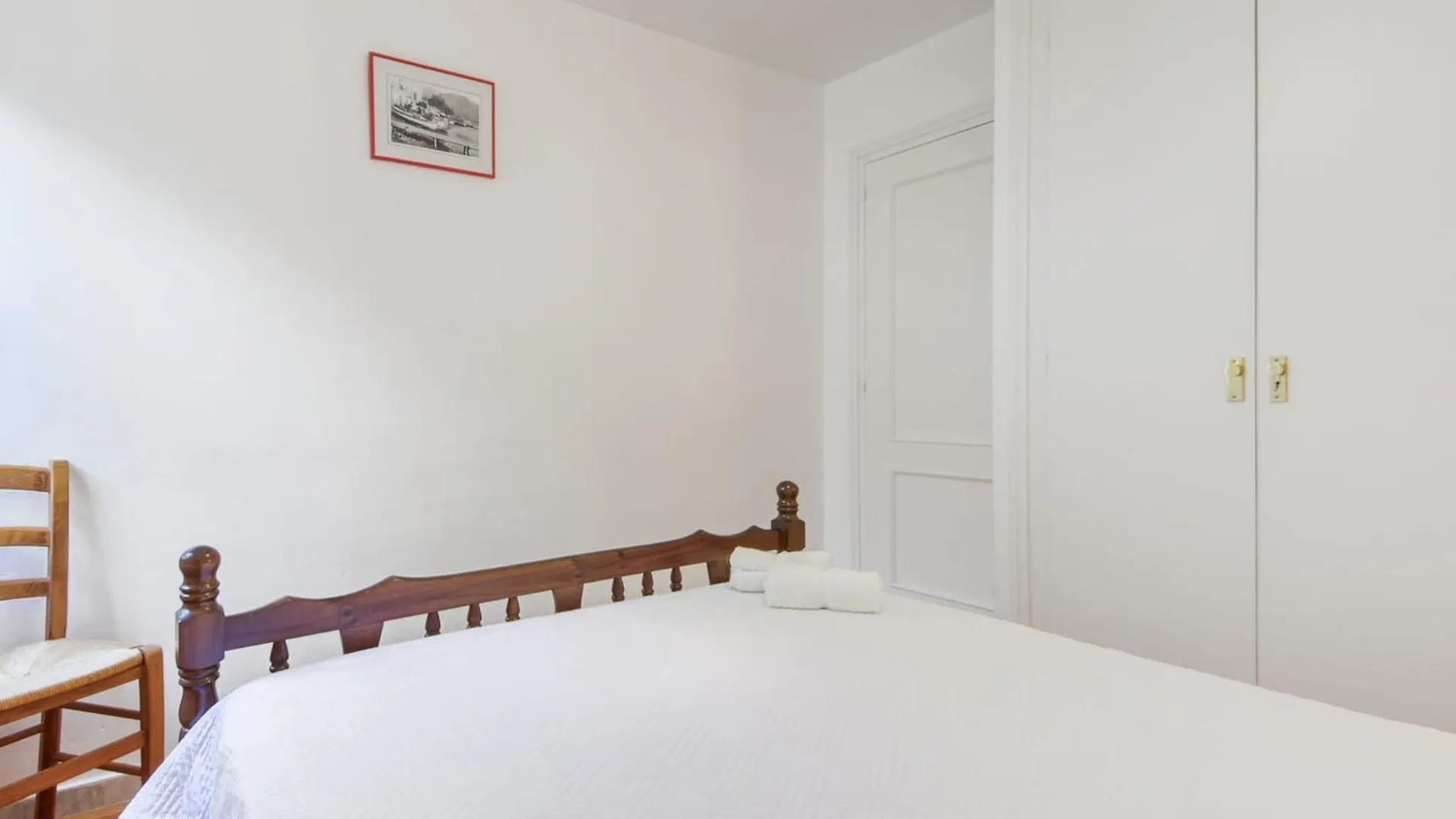 Posh Apartment In Roses Centro