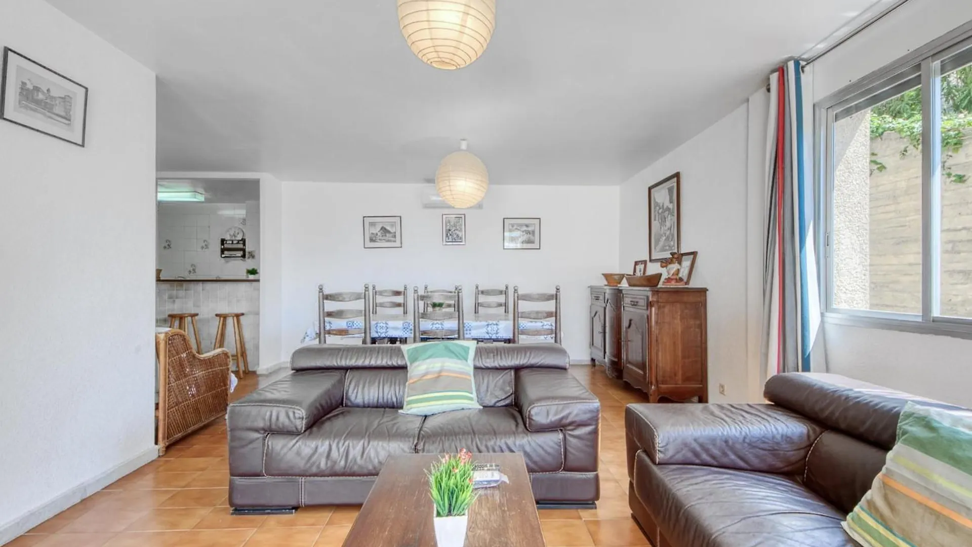 Posh Apartment In Roses Centro